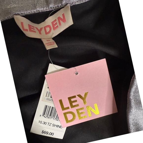 Leyden Women's Sharona Twisted Metallic Crop Top sz XS and Skirt sz M - Picture 5 of 7